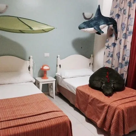 アパートホテル ラグナ パーク 1 アデヘ