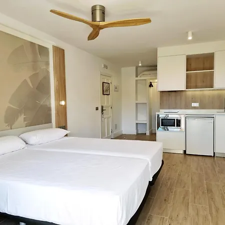 ラグナ パーク 1 アパートホテル 3*