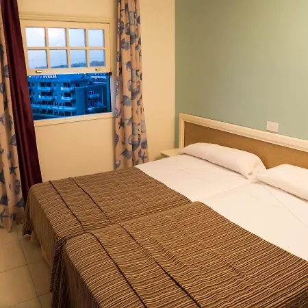 ラグナ パーク 1 アデヘ