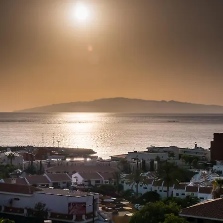 ラグナ パーク 1 3* アデヘ