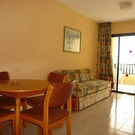 ラグナ パーク 1 アデヘ