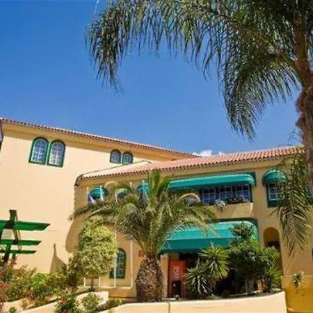 アパートホテル ラグナ パーク 1 アデヘ