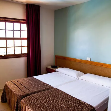 アパートホテル ラグナ パーク 1 アデヘ