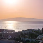 Laguna Park 1 아파트호텔